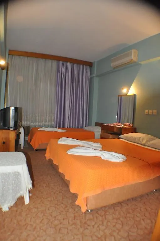 Akerdem Hotel クシャダス