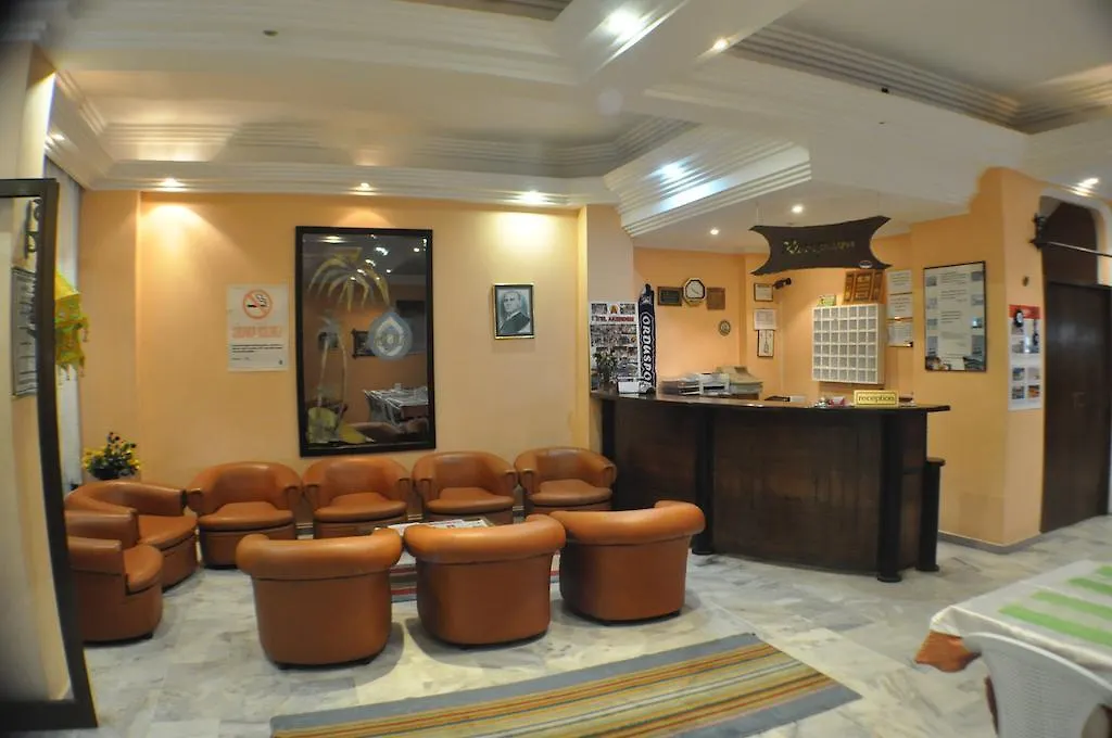 Akerdem Hotel クシャダス